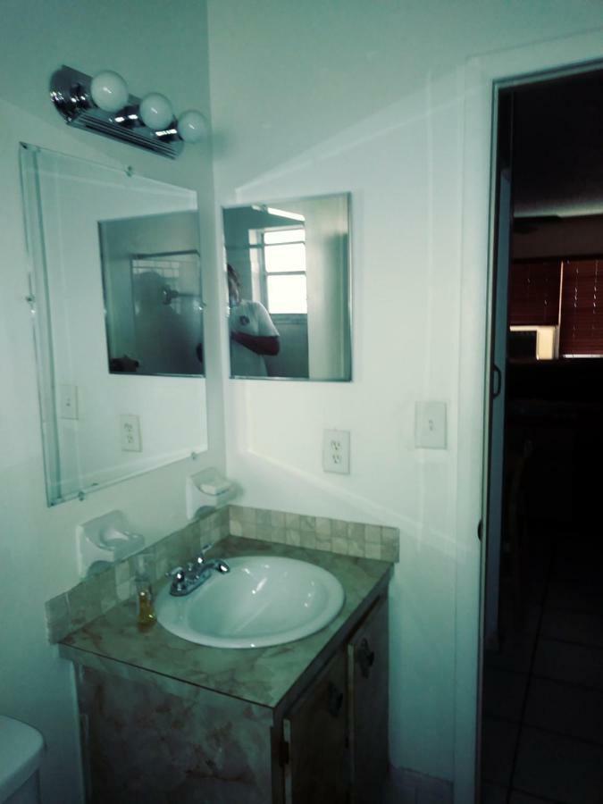 Apartmán Newly Furnished Large Clean Quiet Private Unit Fort Lauderdale Exteriér fotografie